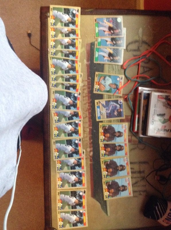 Old mint collector baseball cards