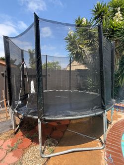 Free trampoline