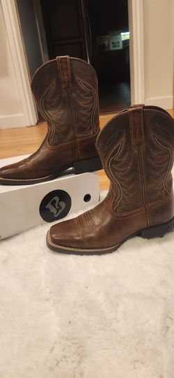Ariat Boy Boots Size 2.5