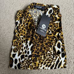 Men’s Cheetah Print, Short Sleeve Shirt