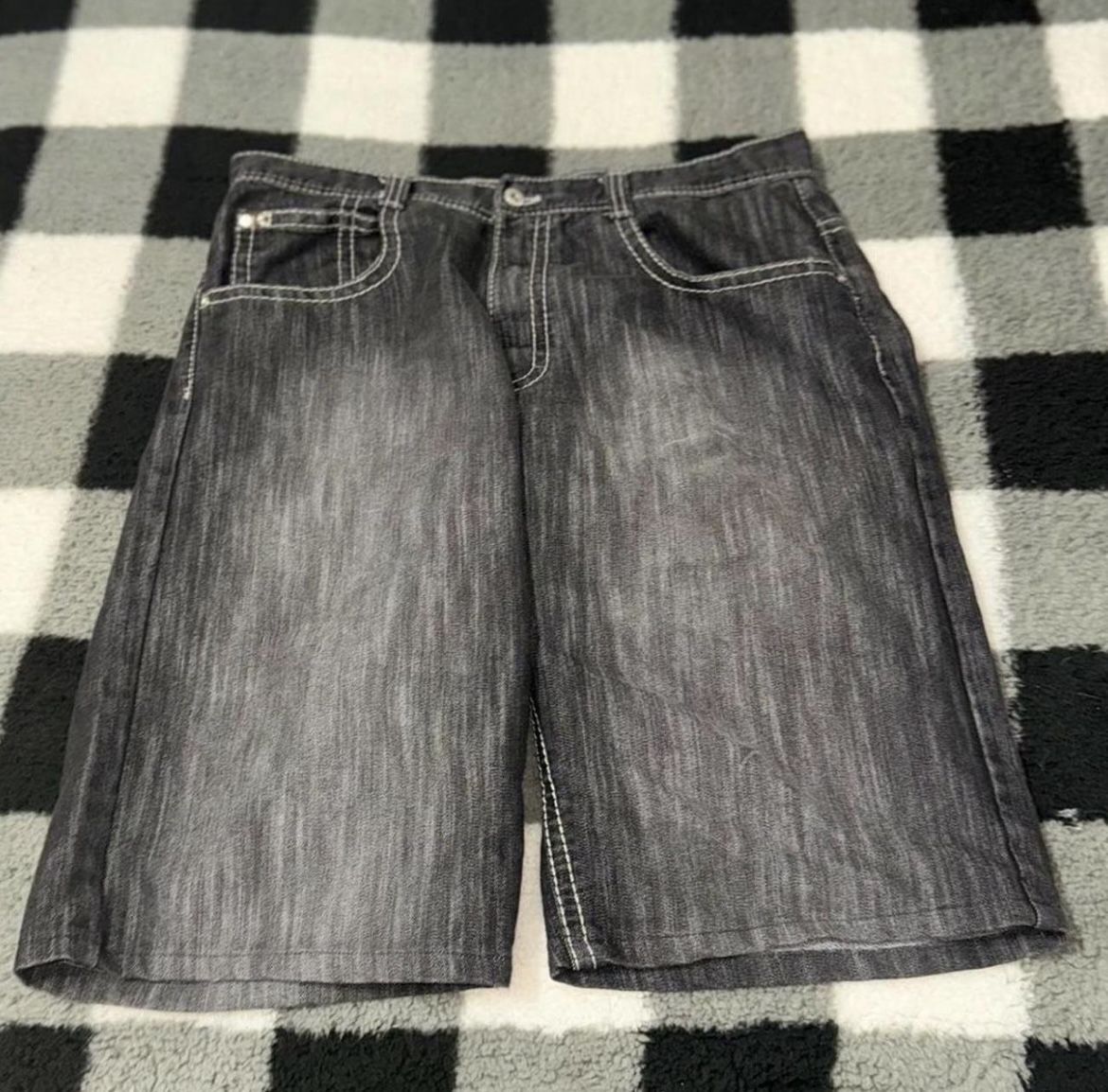 southpole brown tab jorts