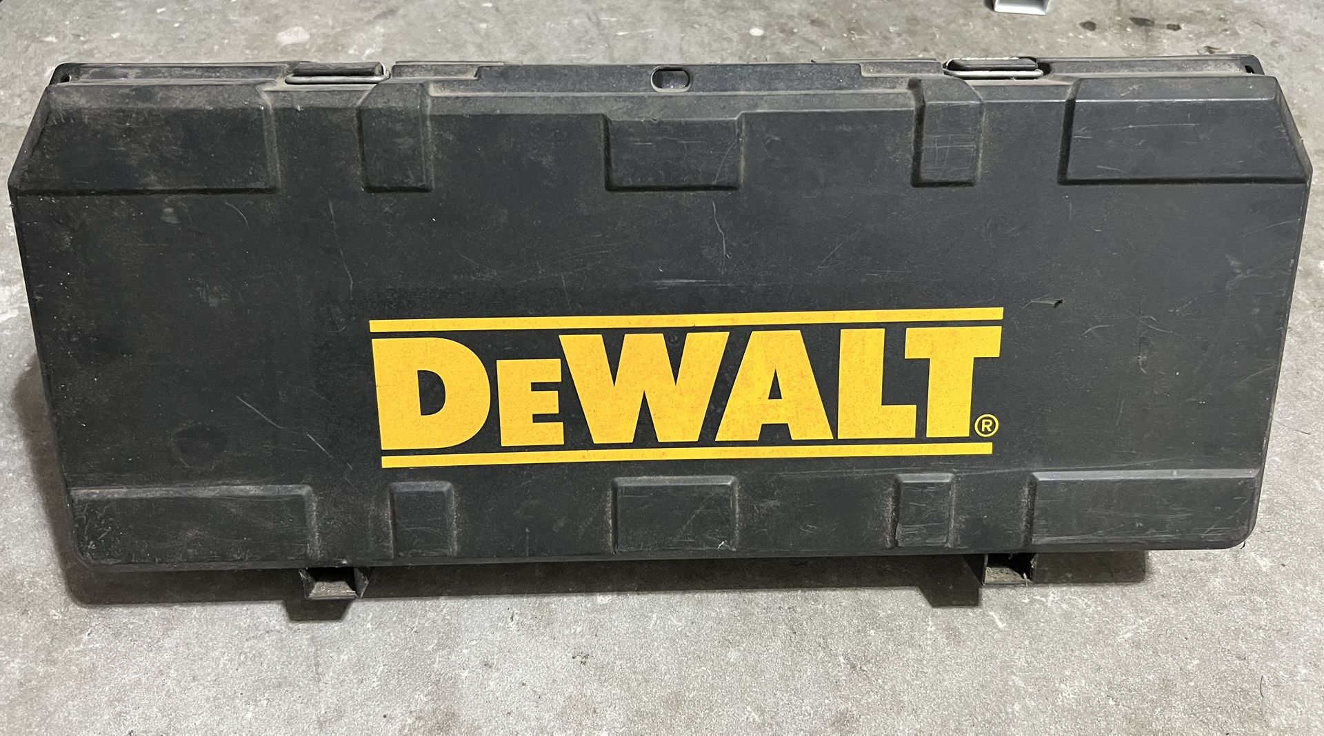 DeWalt Reciprocating Saw
