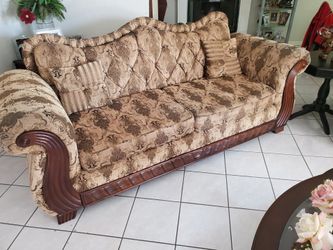 Sofa set