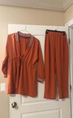 Never used outfit size 3