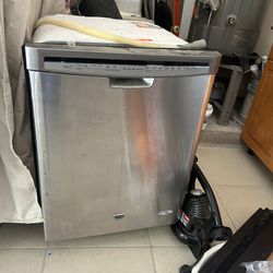 Maytag dishwasher 