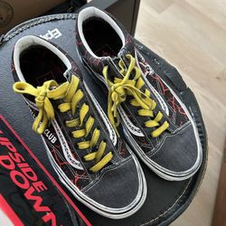 Stranger Things  Old Skool Vans