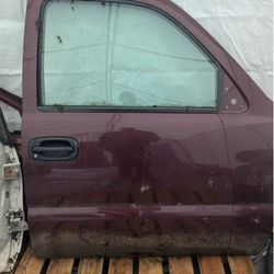 99-06 Silverado Sierra Passenger Door 