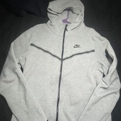 Gray Nike Tech Men’s