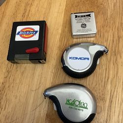 4 Small Tape Measures