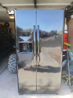 Frigidaire Black Fridge