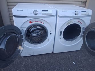 Samsum washer and dryer...works Well...ready tested....