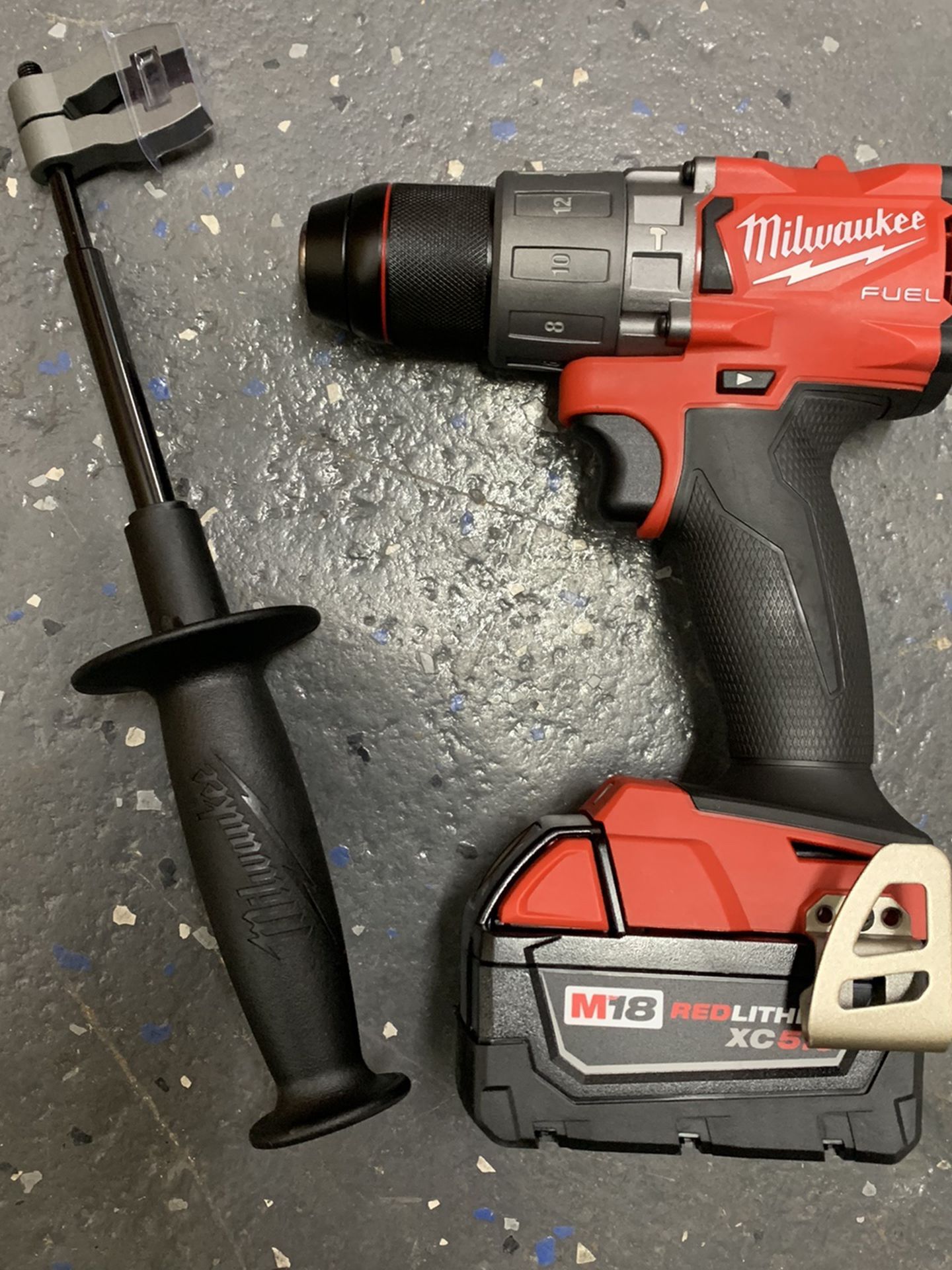 Milwaukee M18 Fuel Hammer Drill With 5.0 Battery 