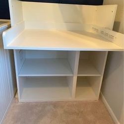 Desk White with frame