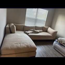 Sectional L shape couch XL