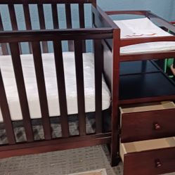 Delta Convertible Crib With Changing Table.