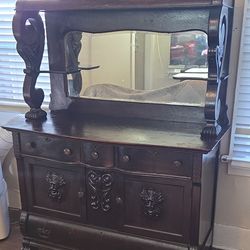 Rare Sideboard, 1898 Pennsylvania Manufacturing Furniture Company, Serpentine Draws, Beveled Mirror, Metal Caster Wheels, Has the two pieces that go t