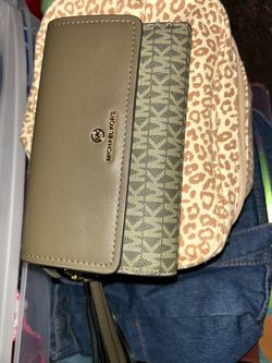 Michael Kors wallet