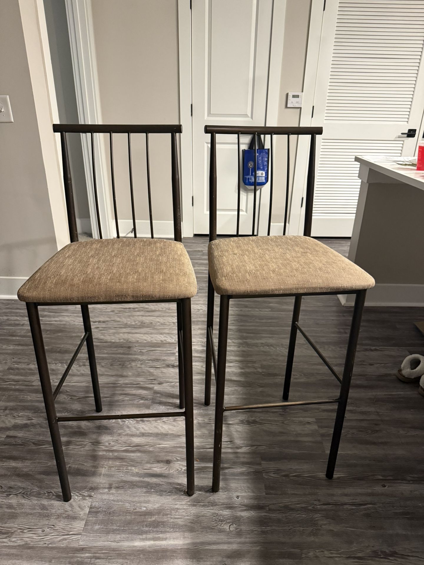 Offer Up Bar Stoolsnull