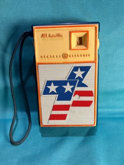 General Electric All Transistor Pocket Radio