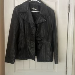 Maxima by Wilson’s leather jacket Size L $25