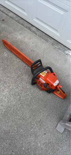 Husqvarna 460 Rancher chain saw