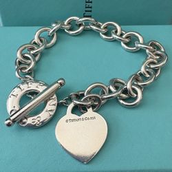 Tiffany & Co. Heart Tag Toggle Bracelet