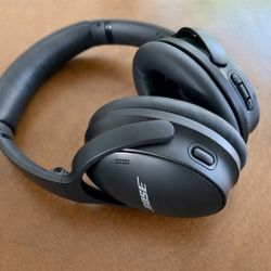 Bose QuietComfort 35 II – Excellent Condition