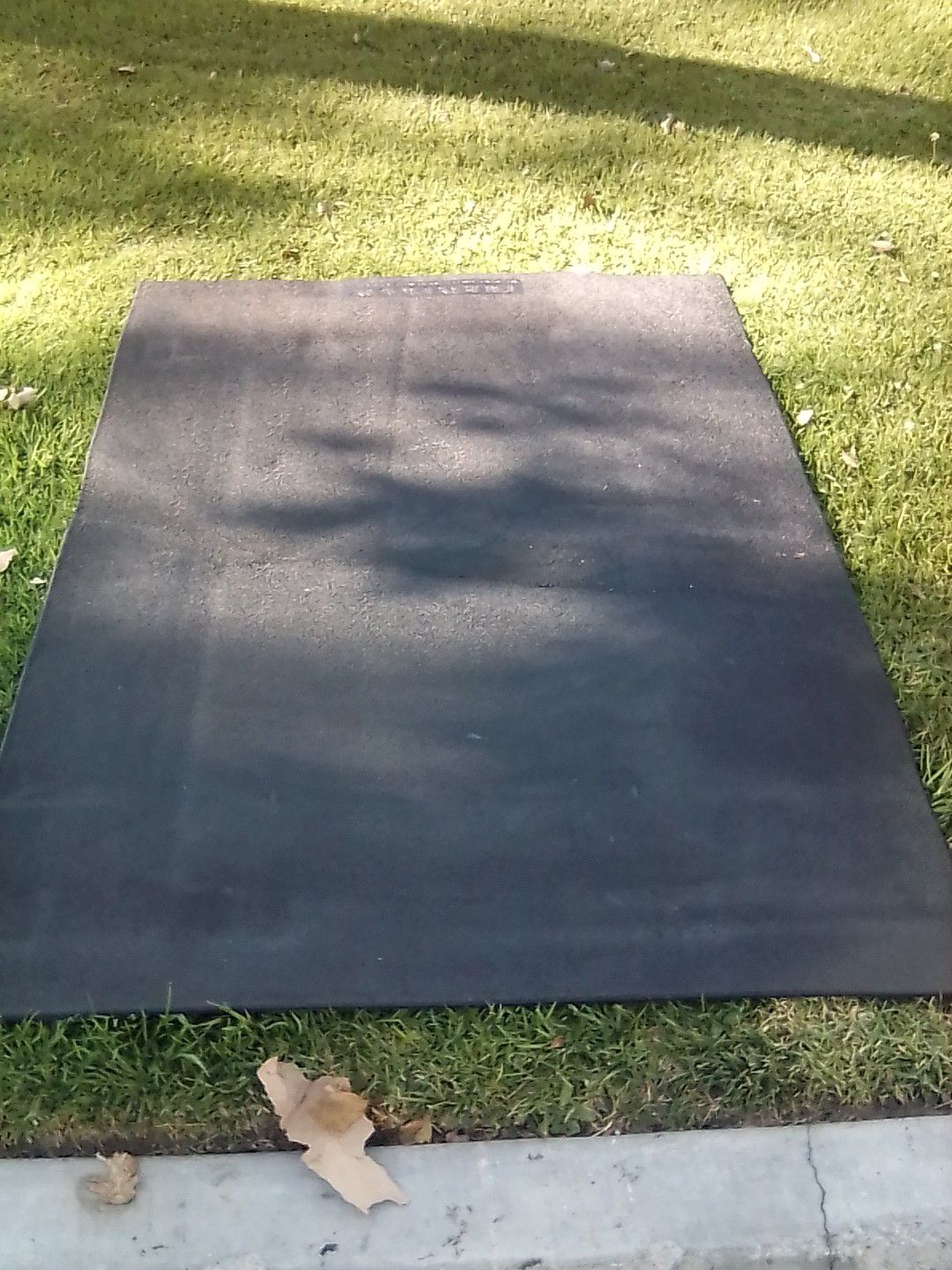 Rubber mat by busy body