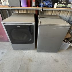 Whirlpool Washer + ELECTRIC Dryer