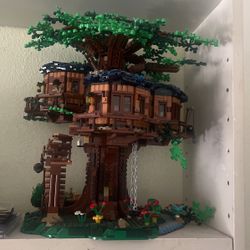 Lego tree house online for sale