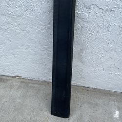 Nissan Rogue Sport Right Front Door Molding
