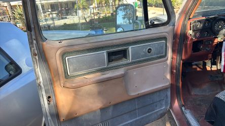 C10 door panel