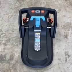 Uppababy Mesa Base