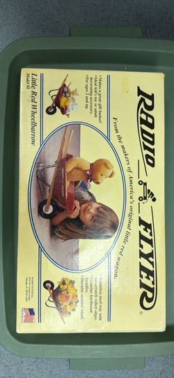 Radio Flyer Wheelbarrow