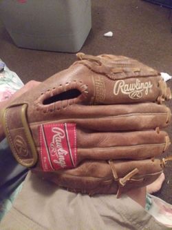 Rawlings right side glove