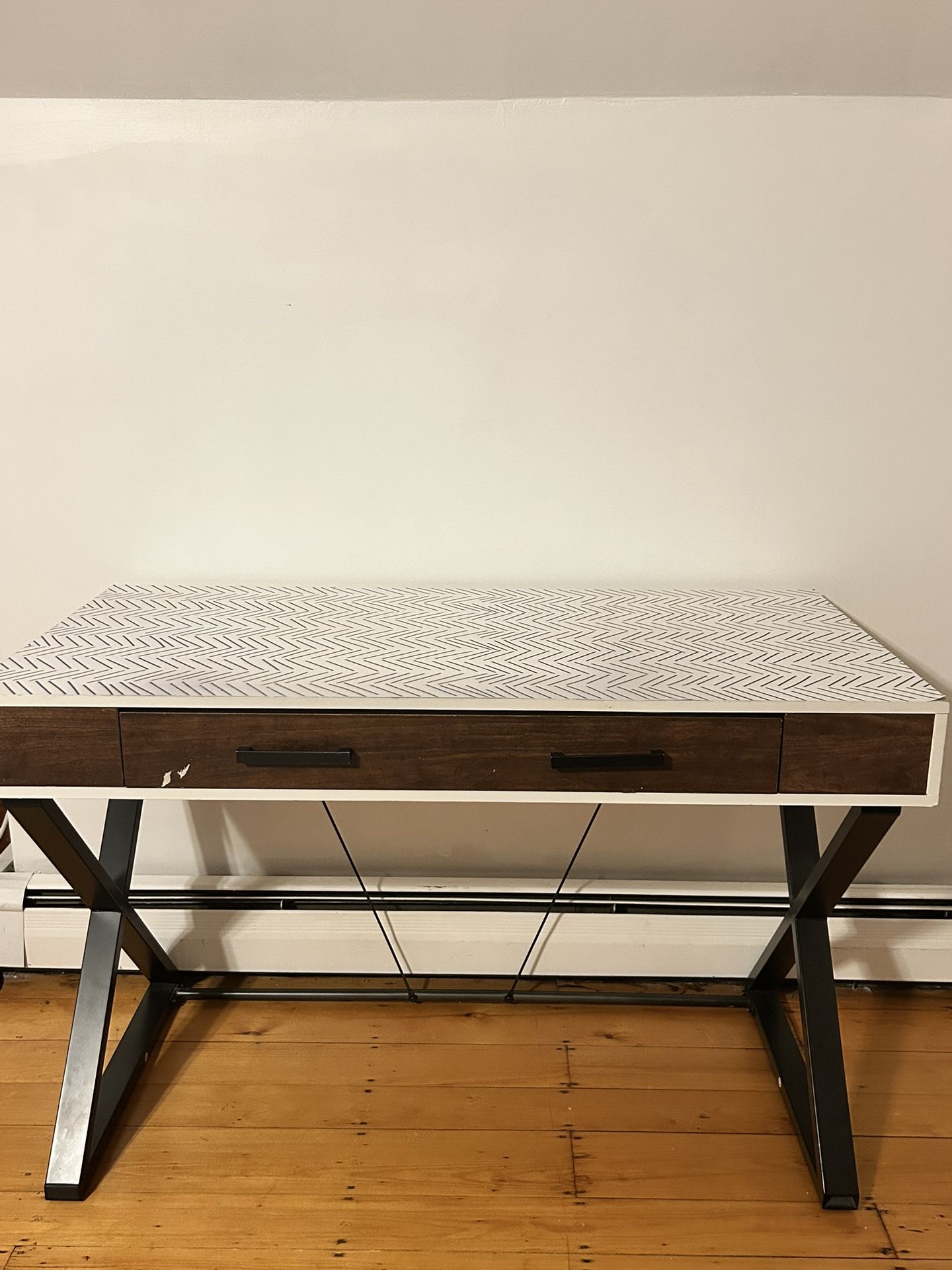 Desk With Pull Out Drawer