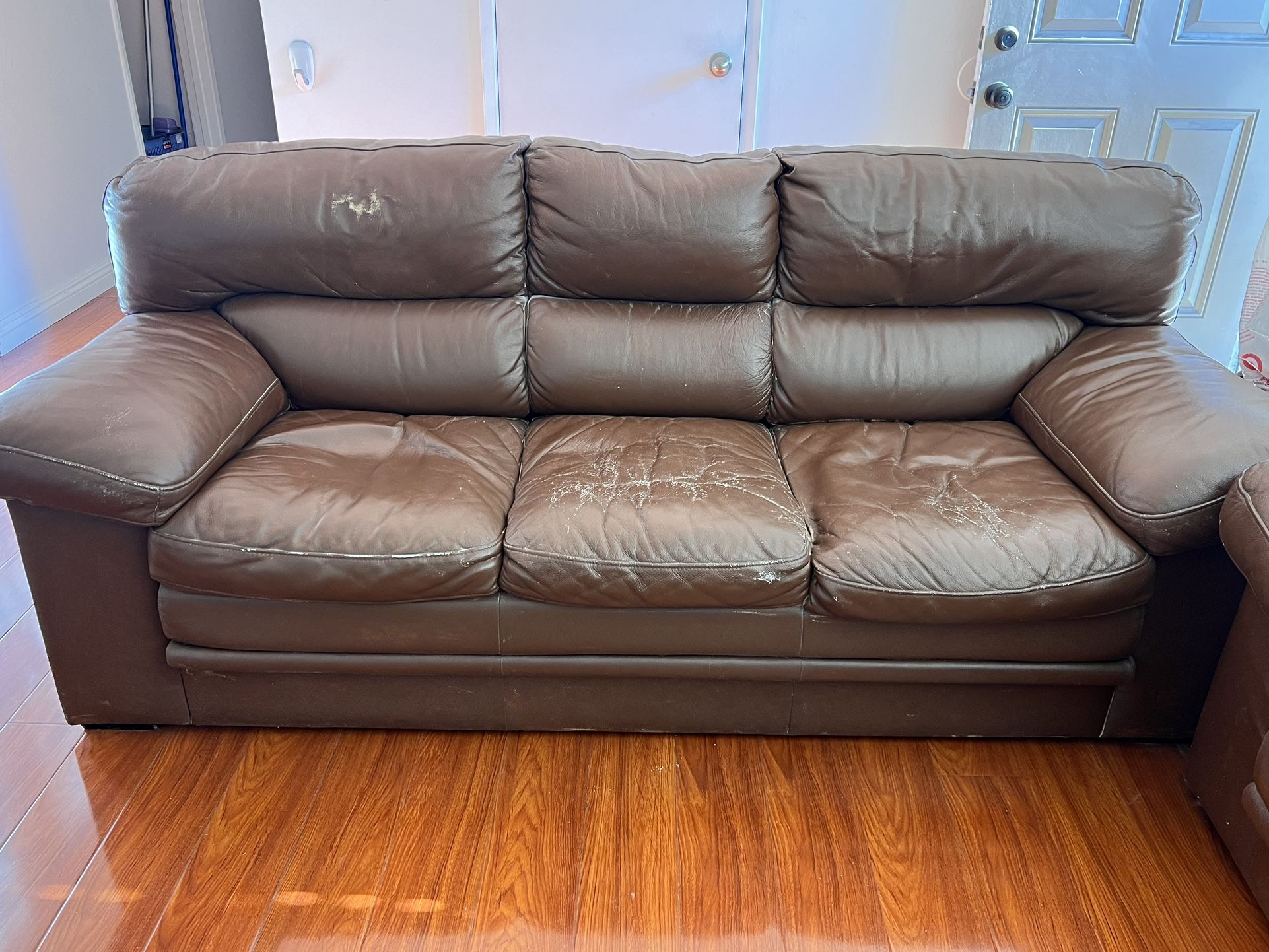 Leather Couch $10 Must Pick Up
