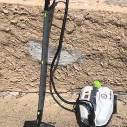 ovation Steemer carpet cleaner good working condition