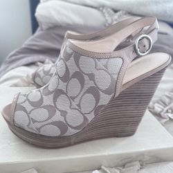 Coach Wedges With Box Size 9.5