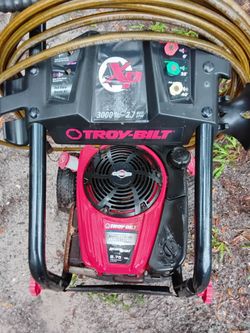 Troy bilt 8.75hp Power pressure washer, 3200 psi