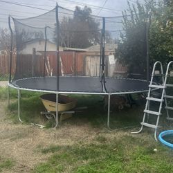 Trampolín 