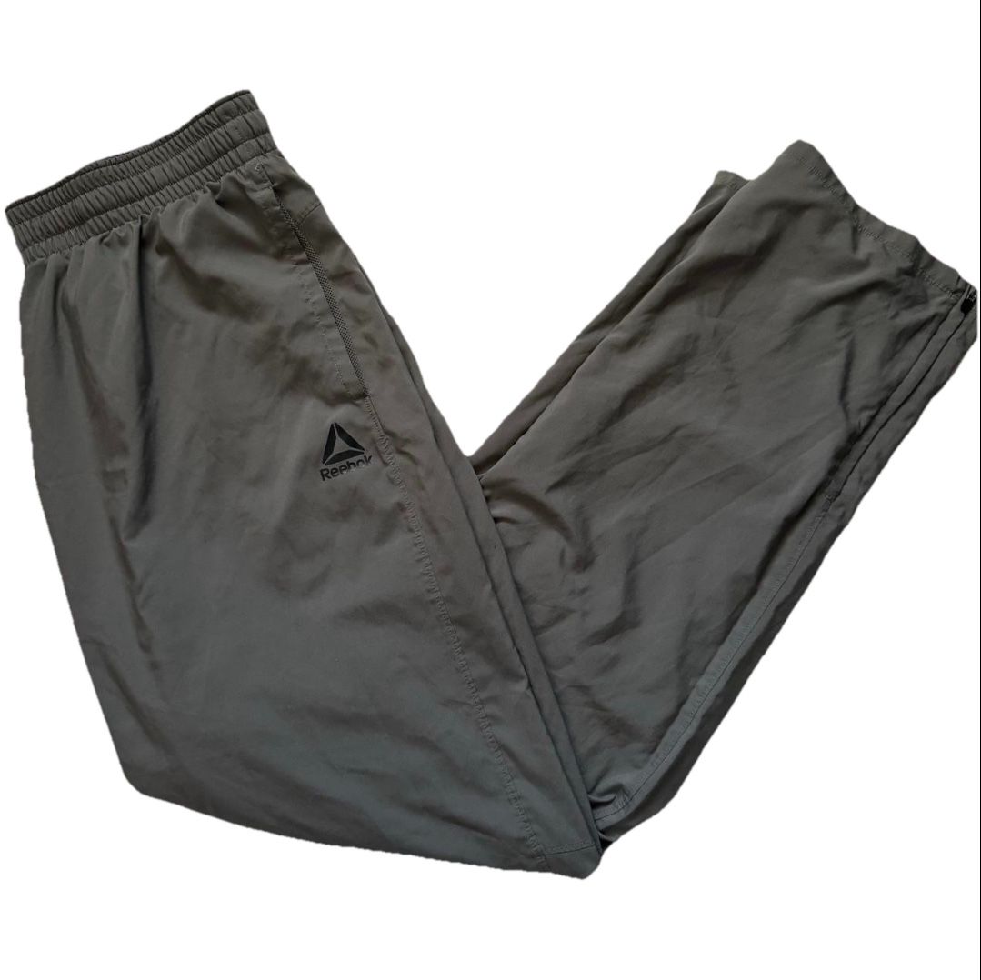 Reebok Mens Workout Windbreaker Lightweight Tracksuit Pants Gray/Black