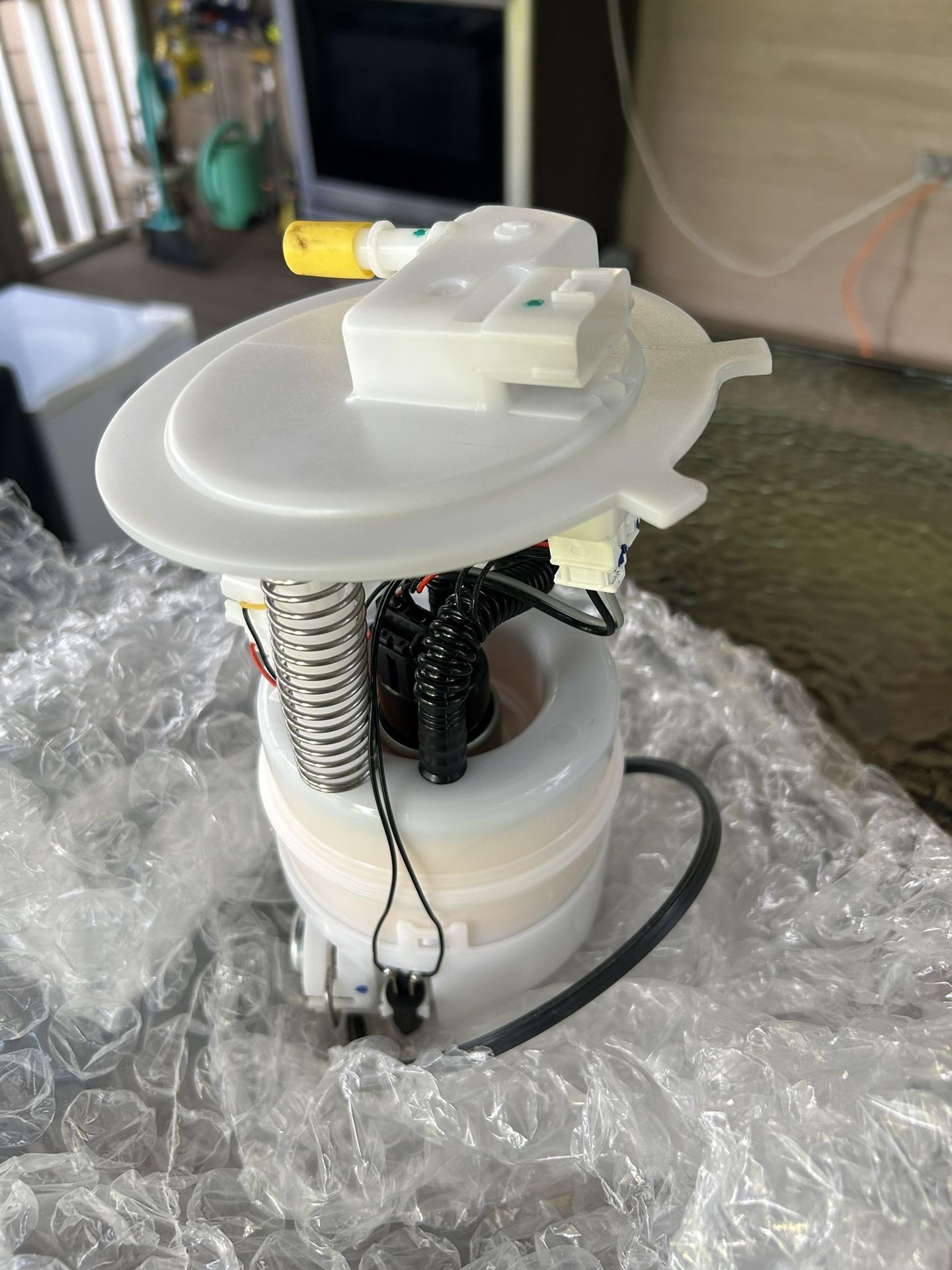 2011 Nissan Versa Fuel Pump