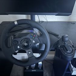 Logitech G920 Driving Force Racing Wheel, Pedals & Shifter