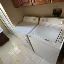 Hot Point Washer Dryer Set