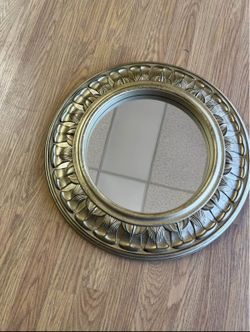 Round Mirror