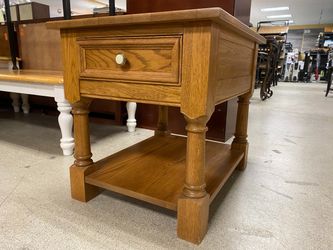 PENNSYLVANIA HOUSE Vintage Wood End Table