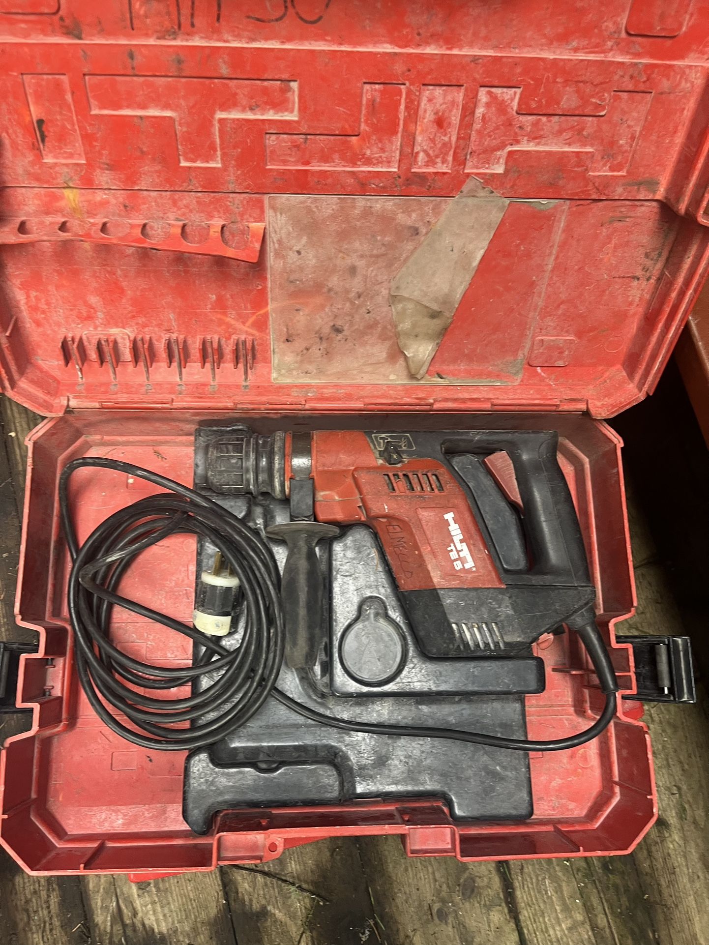 Hilti Roto Hammer
