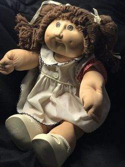 Xavier Roberts 1984 Cabbage Patch doll