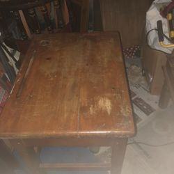 100 year old pupils desk